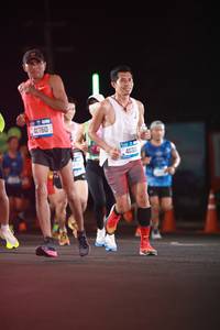 BIB: 41760, 4032
                            <button type="button" onclick="openModal(21297781)" class="btn btn-primary btn-sm float-right btn-popup" data-toggle="modal" data-target=".modal-high-quality">
                        <i class="fas fa-shopping-cart"></i> Add to Cart
                    </button>
                                            <button type="button" onclick="isThisMe(21297781, true)" class="btn btn-success btn-sm float-right btn-popup btn-isme hidden" data-toggle="tooltip" data-placement="bottom" title="นี่คือรูปของคุณใช่ไหม คลิกที่นี่เพื่อเอาเข้าอัลบั้ม">
                        <i class="fas fa-plus"></i> Add to album
                    </button>
                    <button type="button" onclick="isThisMe(21297781, false)" class="btn btn-warning btn-sm float-right btn-popup btn-isnotme hidden">
                        <i class="fas fa-ban"></i> Remove from album
                    </button>